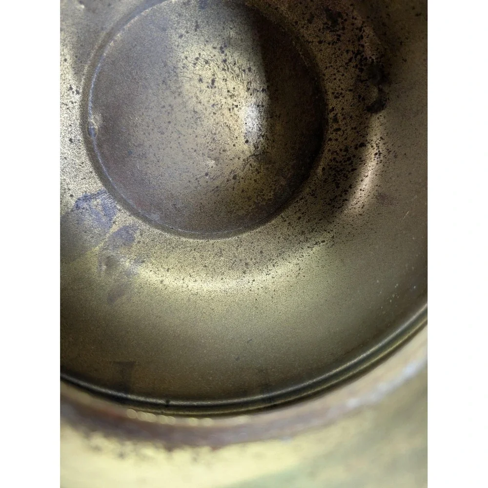 Vintage Brass Spittoon Cuspidor Made In England Round Bowl Pot‎ Decor Display